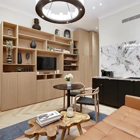 Pick A Flat's In Saint Germain Des Pres - Rue Du Cherche Midi