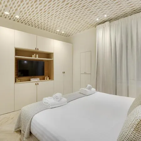 Appartement Pick A Flat's In Saint Germain Des Pres - Rue Du Cherche Midi *